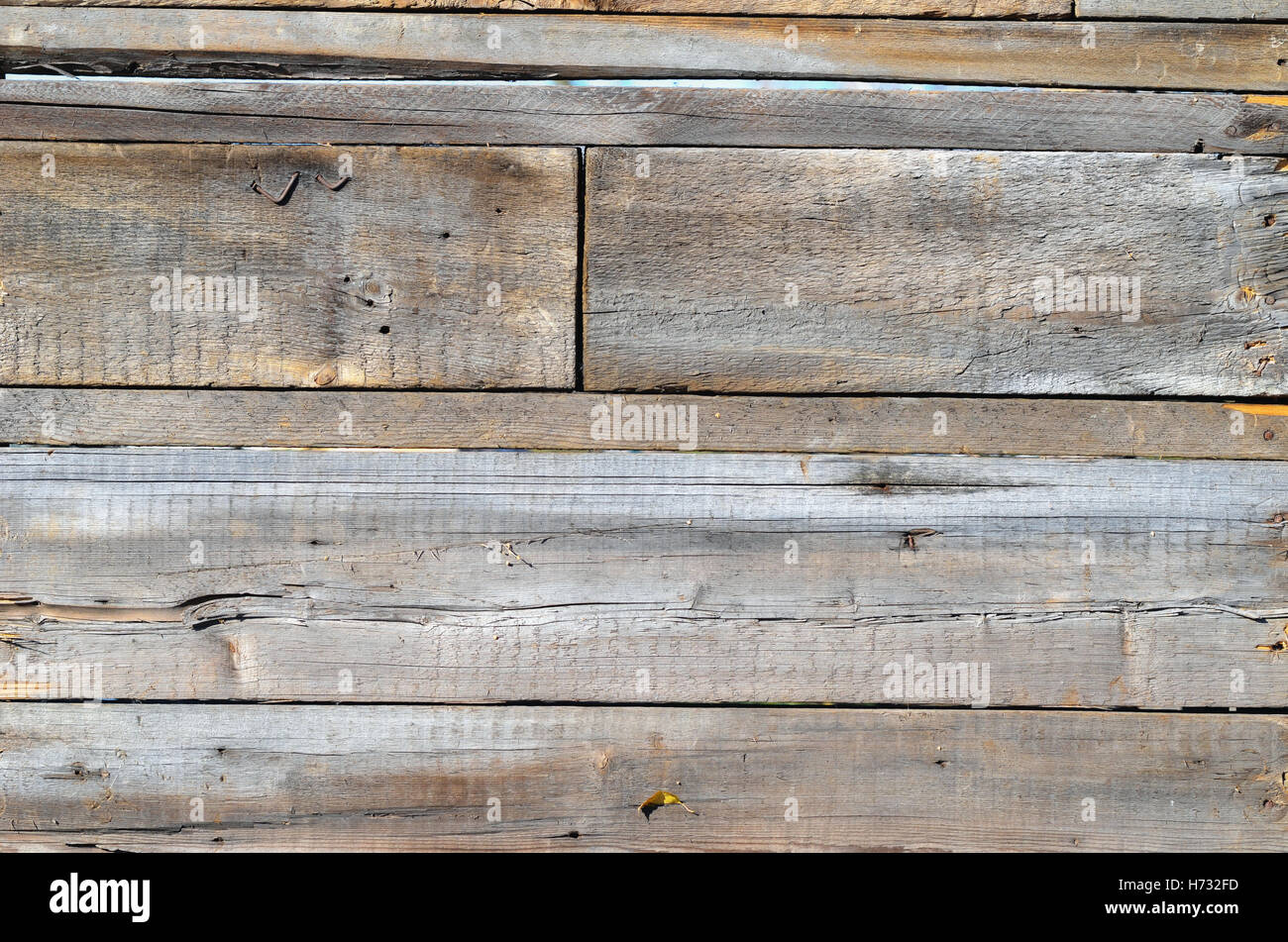 Close up de panneaux de clôture en bois gris Banque D'Images