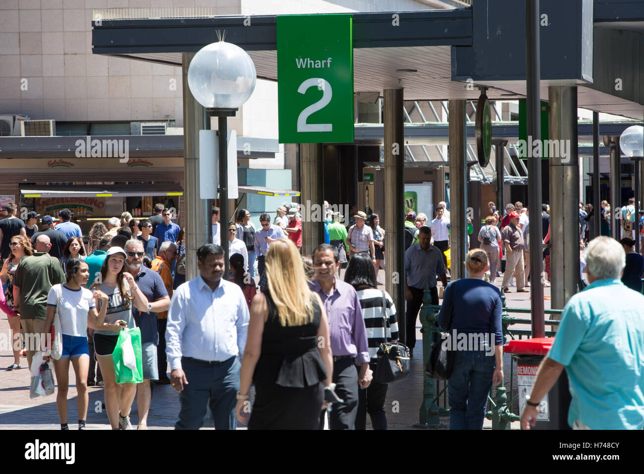 Circular Quay quai de transports publics 2 terminus des ferries, le centre-ville de Sydney, Australie Banque D'Images