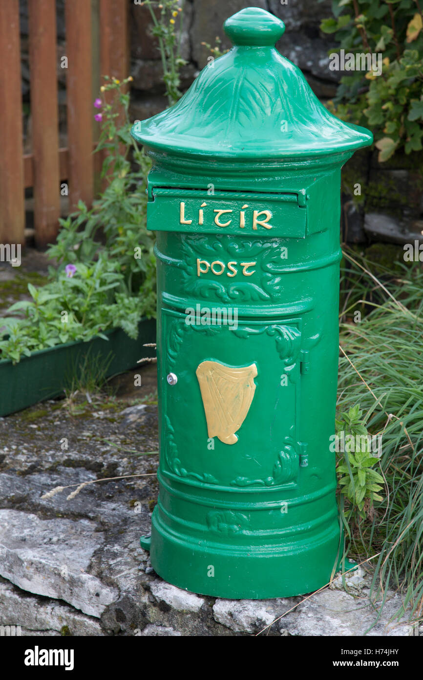 Post Box, Tully, le Connemara, Galway, Irlande Banque D'Images