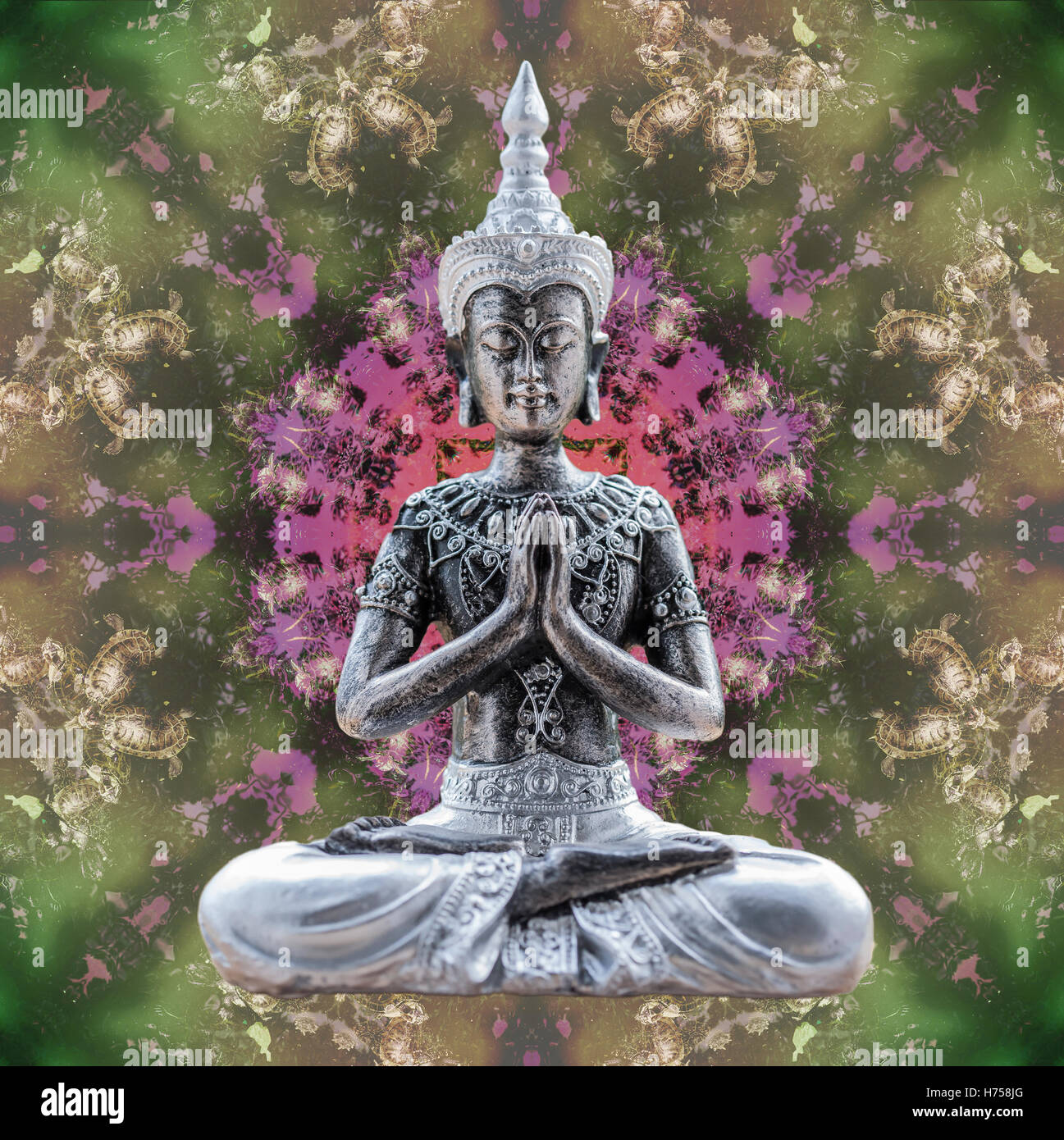 Statue de Bouddha assis sur lotus en mandala résumé photo Banque D'Images