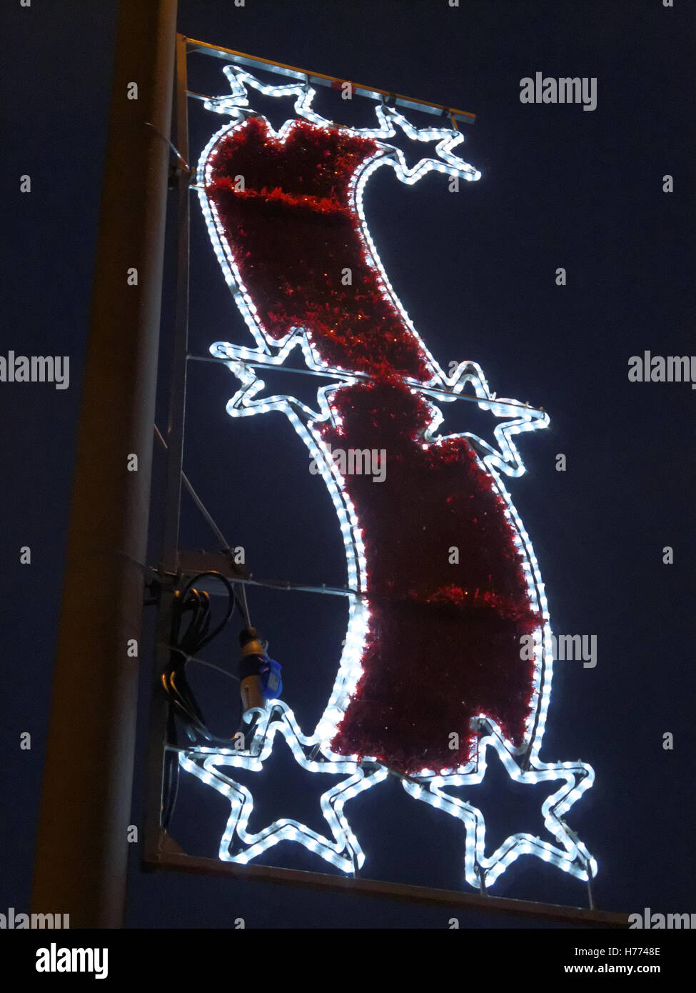 Décorations de Noël white lights stars street Banque D'Images