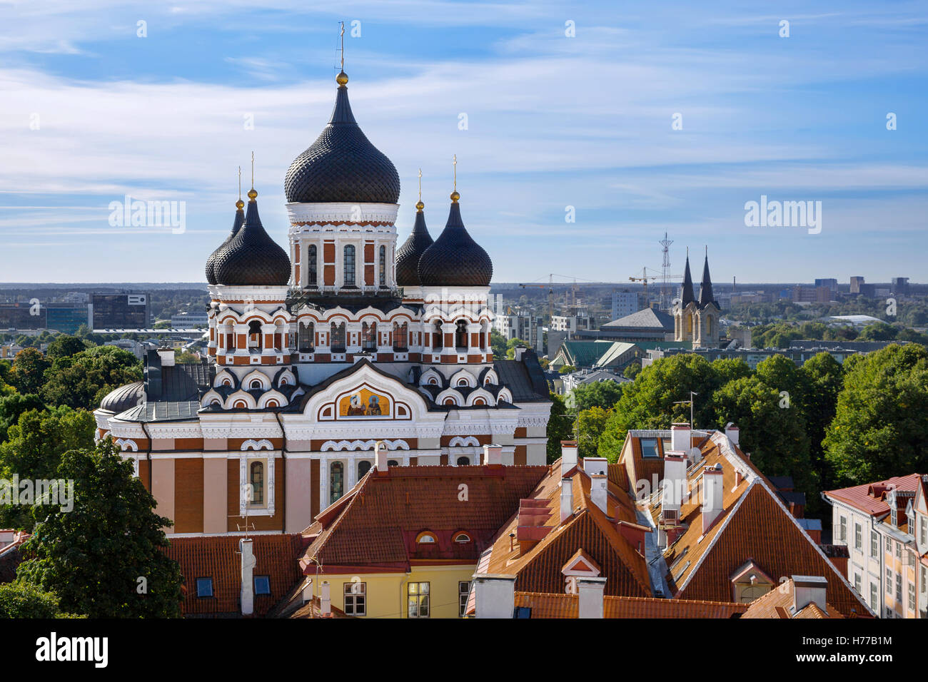 La cathédrale Alexandre Nevsky et Charles' Church, Tallinn, Estonie Banque D'Images
