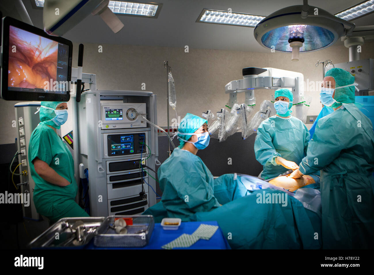 La chirurgie assistée par robot Banque D'Images