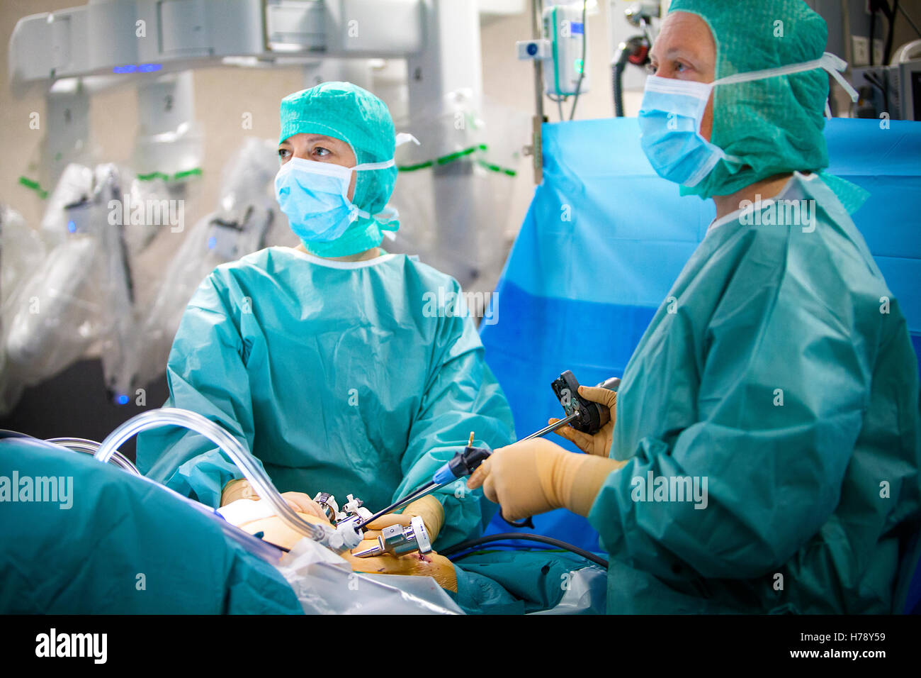 La chirurgie assistée par robot Banque D'Images