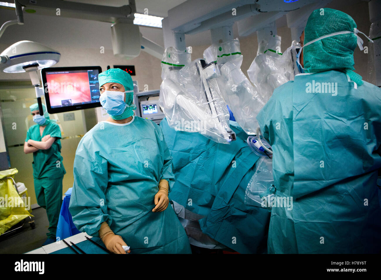 La chirurgie assistée par robot Banque D'Images