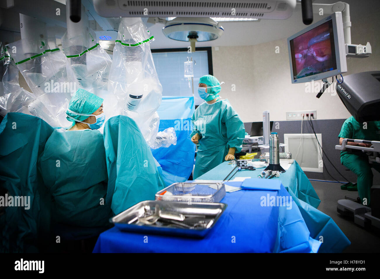 La chirurgie assistée par robot Banque D'Images