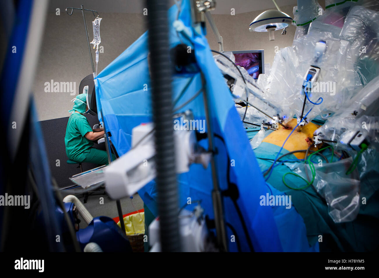 La chirurgie assistée par robot Banque D'Images