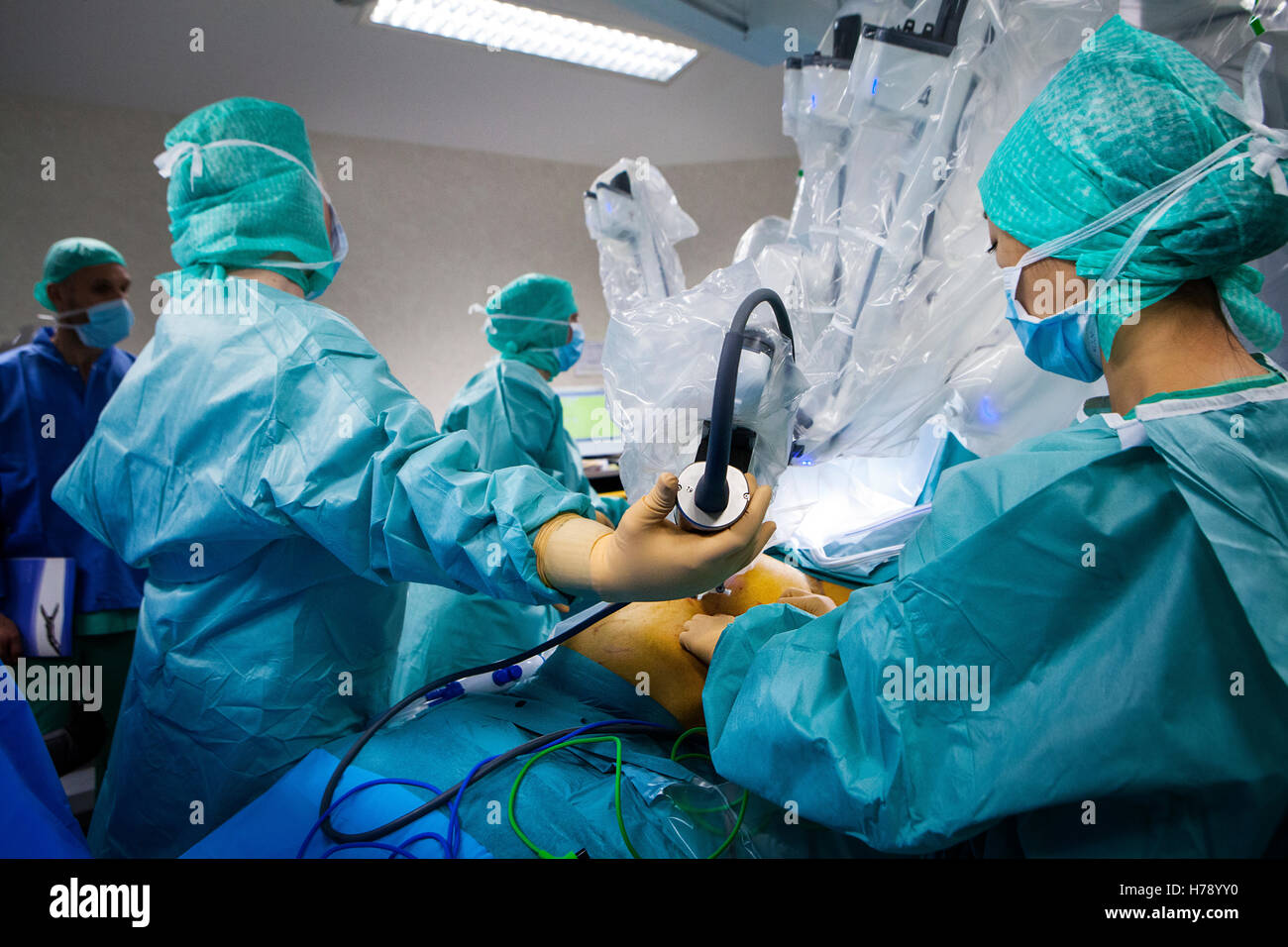 La chirurgie assistée par robot Banque D'Images