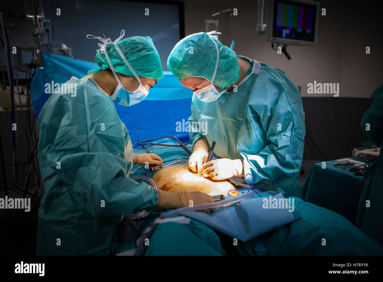 La chirurgie assistée par robot Banque D'Images