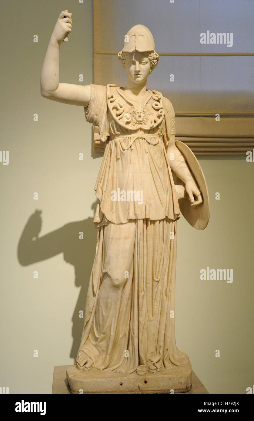 Athena. Déesse de la religion grecque ancienne. 2ème ANNONCE de siècle. Statue. Musée Archéologique National, Naples, Italie. Banque D'Images