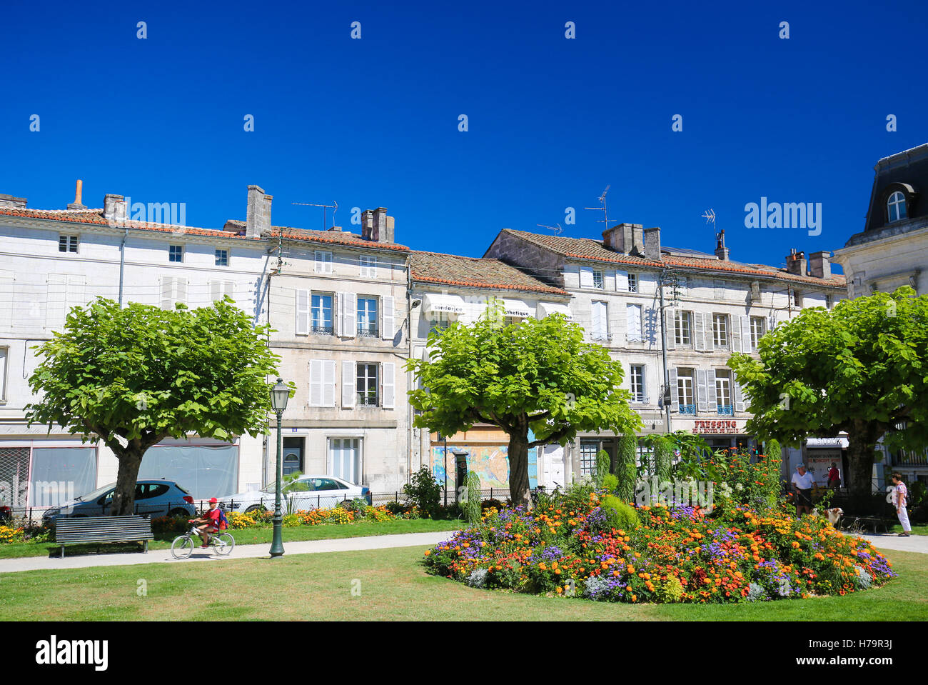 L'architecture typique d'Angoulême, capitale de la Charente, en France. Banque D'Images