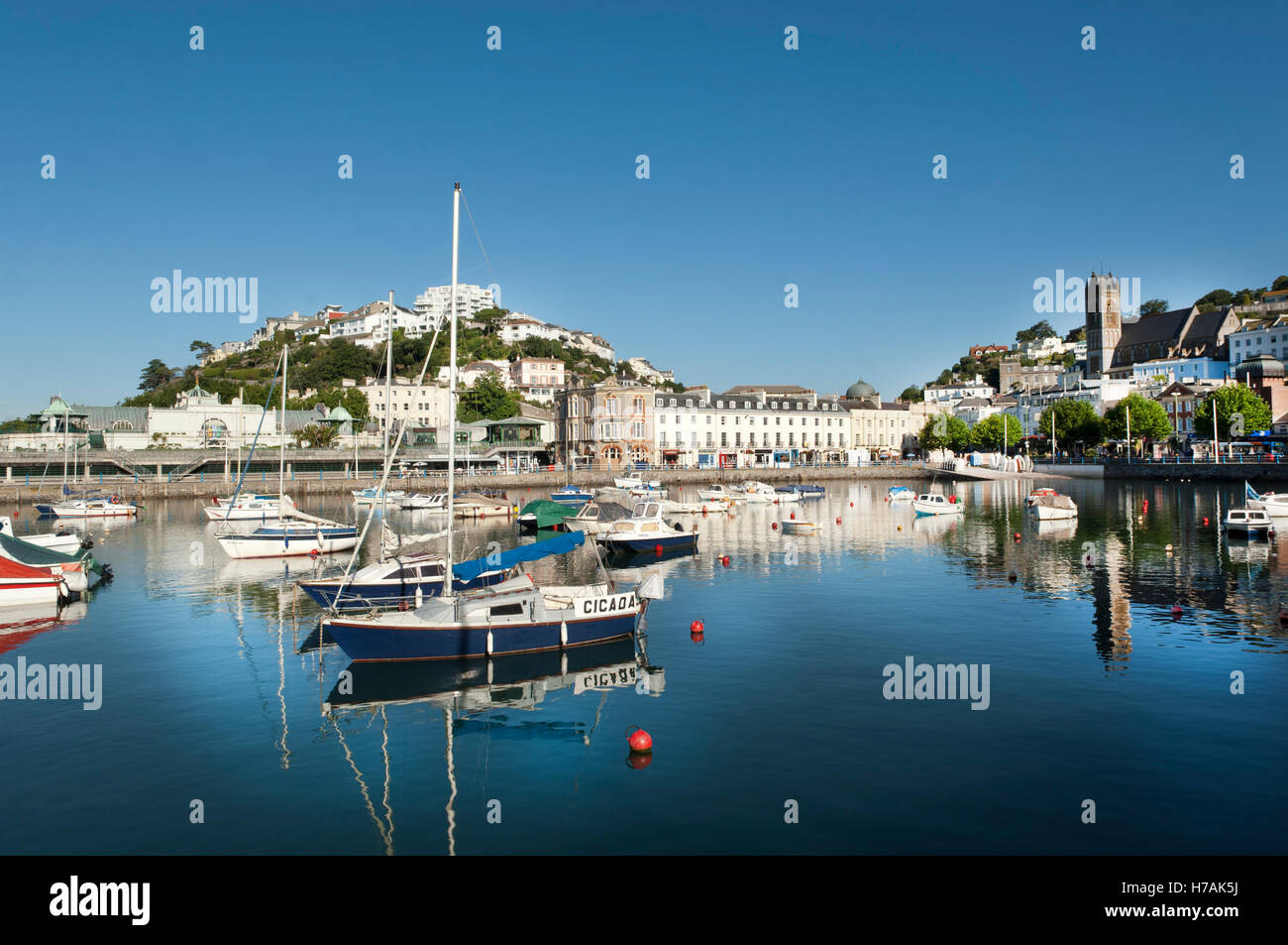Torquay, Devon port intérieur par un beau jour de la fin de l'été, Banque D'Images