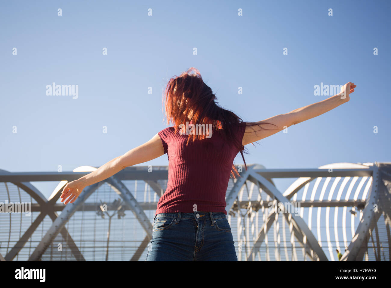 Jeune fille rousse comme un hipster. Banque D'Images