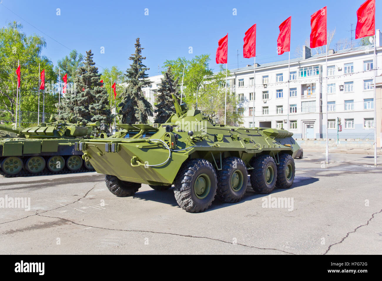 La machine militaire lors de l'exposition à ciel ouvert Banque D'Images