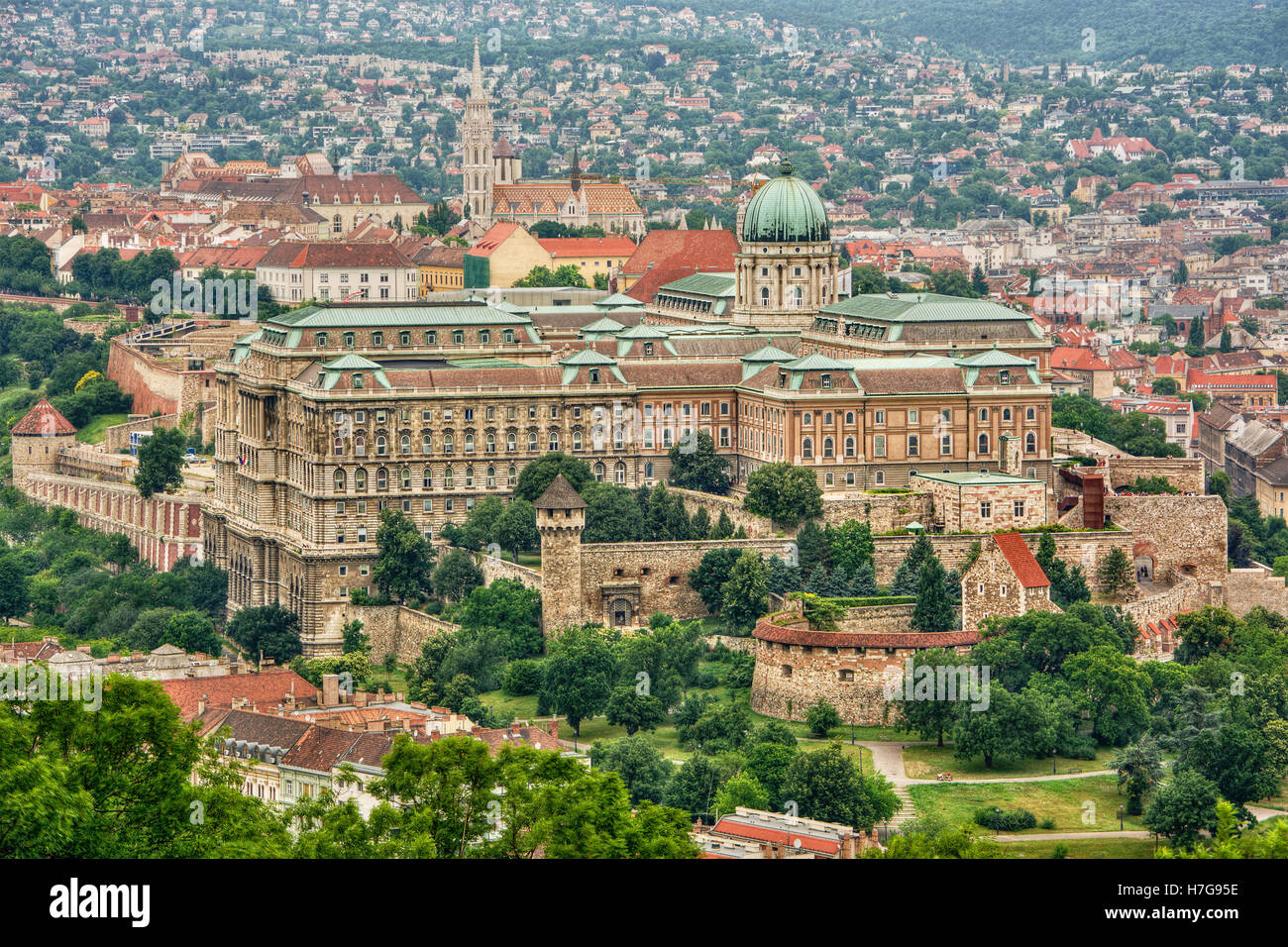 En juin 2016, paysage urbain de Budapest (Hongrie) se concentrer sur le château de Buda Banque D'Images