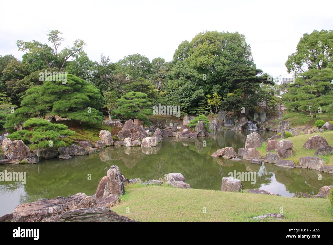 Jardin de l'eau au Palais impérial de Kyoto, Banque D'Images