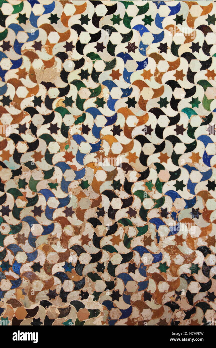 Les modèles traditionnels de l'Azulejo andalou. Granada, Espagne Banque D'Images