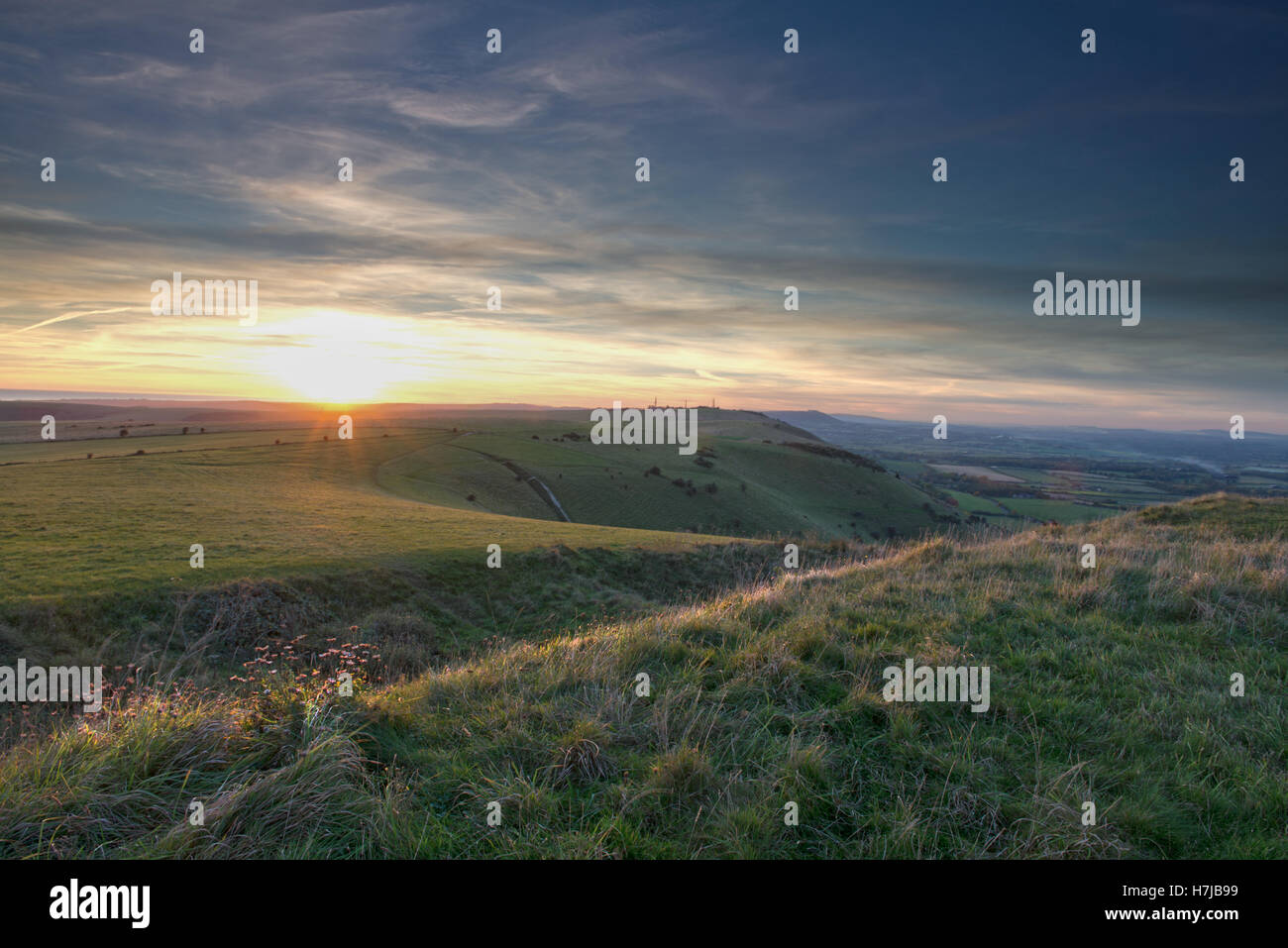 Coucher du soleil à Devil's Dyke sur la South Downs Way, East Sussex, Angleterre, RU, FR Banque D'Images