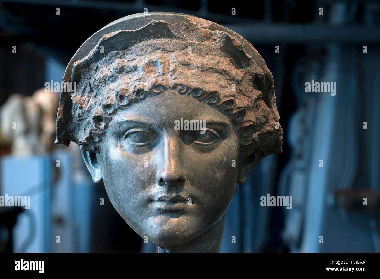 Portrait de l'impératrice Agrippine la Jeune. Centrale Montemartini Museum. Rome, Italie Banque D'Images