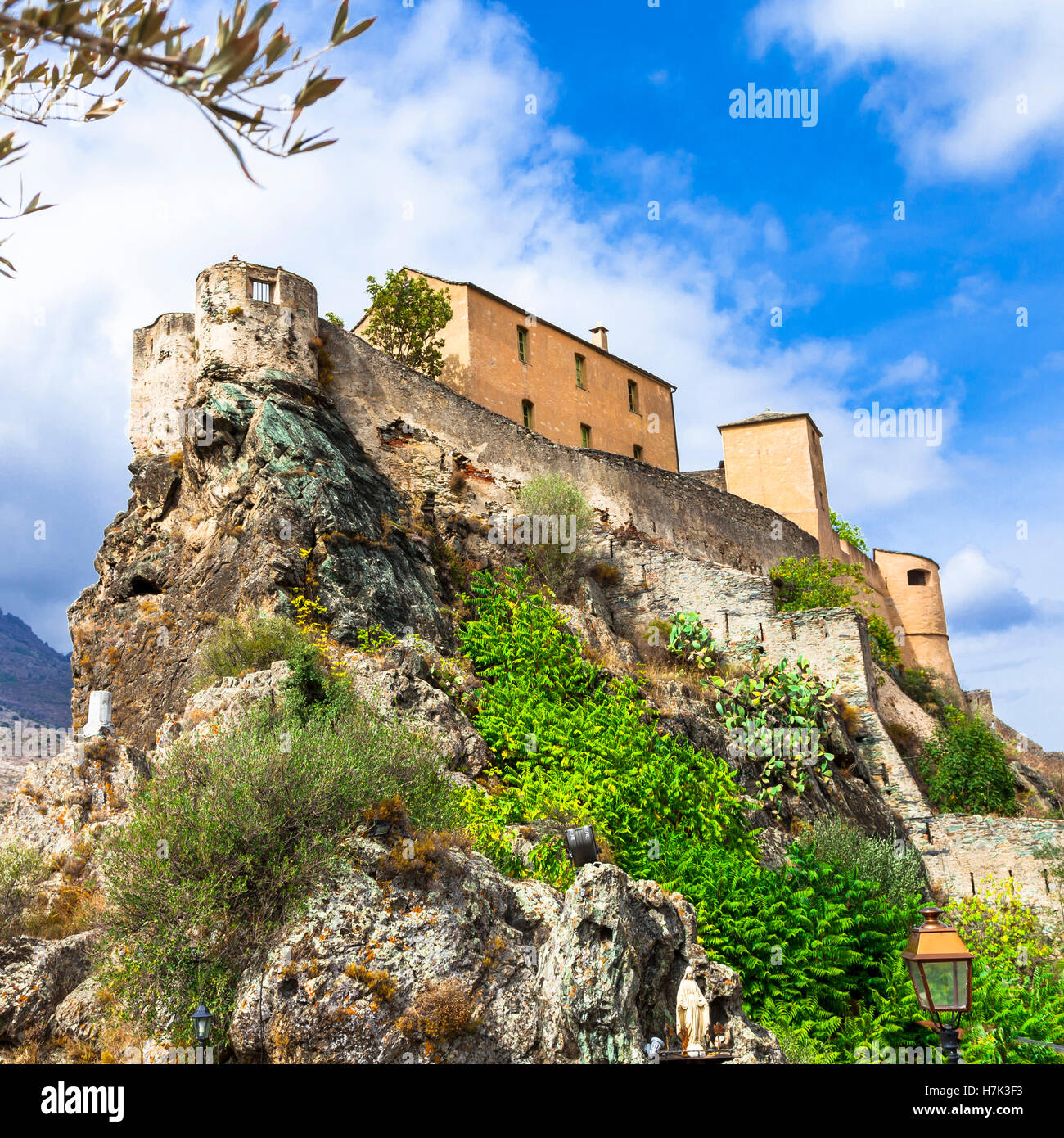 Ancienne citadelle impressionnante,corte, Corse, France. Banque D'Images