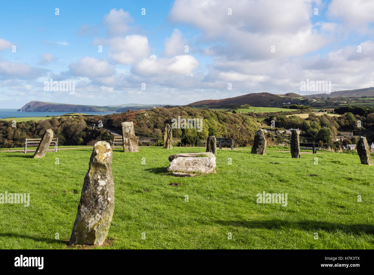 La Gorsedd cercle de pierres érigées pour 1936 National Eisteddfod tenue à Fishguard (Abergwaun), Pembrokeshire, Pays de Galles, Royaume-Uni Banque D'Images