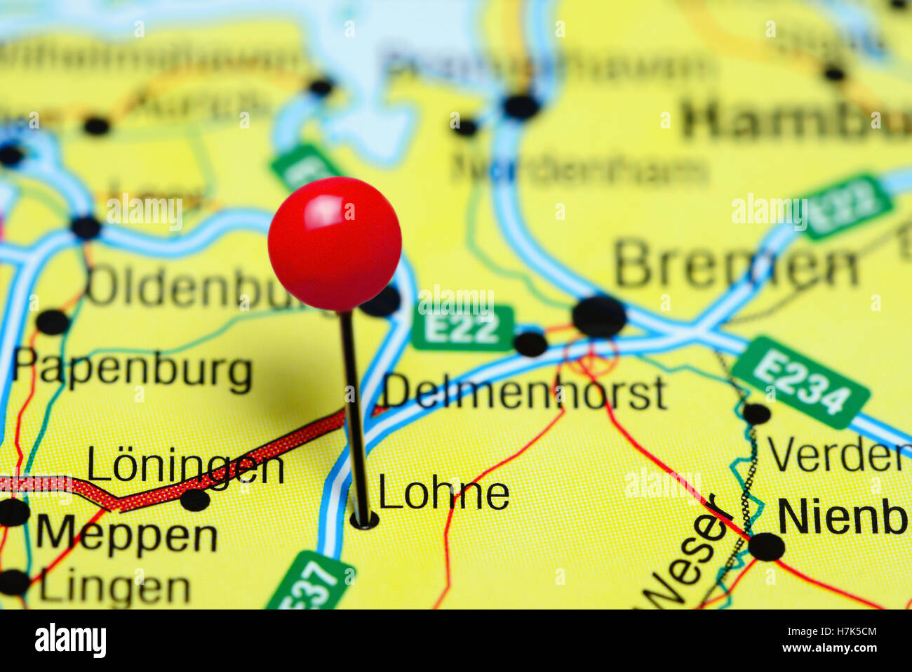 Lohne épinglée sur une carte de l'Allemagne Banque D'Images