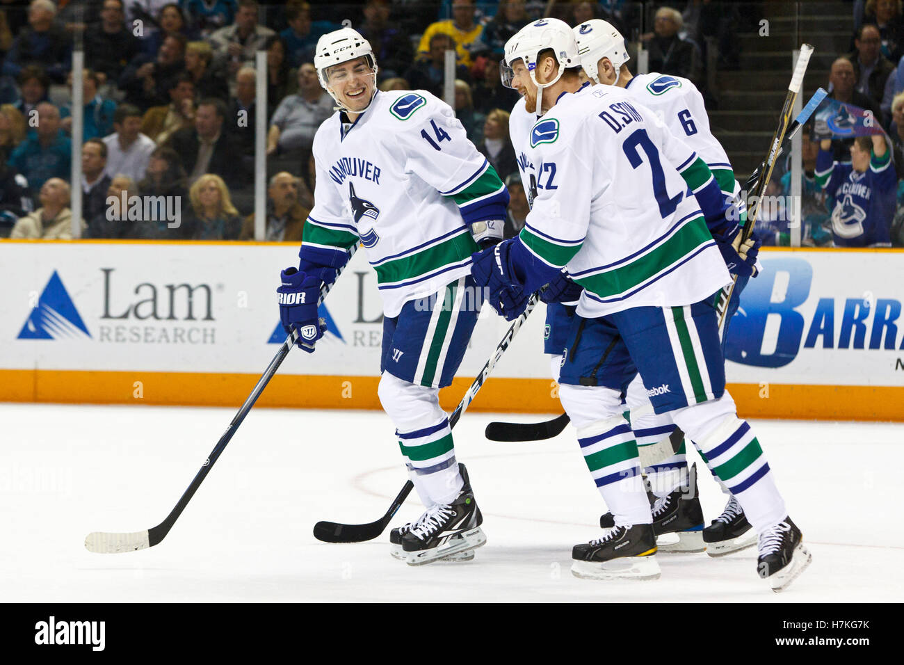 10 mars 2011, San Jose, CA, USA ; au cours de la première période chez HP Pavilion. Vancouver a battu San Jose 5-4 en fusillade. Banque D'Images
