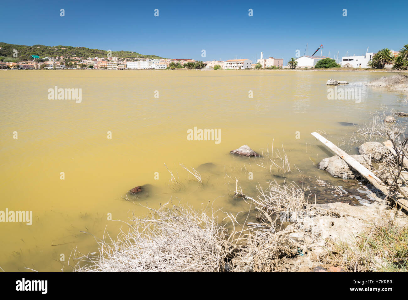 Salines abandonnées à Carloforte, île de San Pietro, Sardaigne, Italie. Banque D'Images