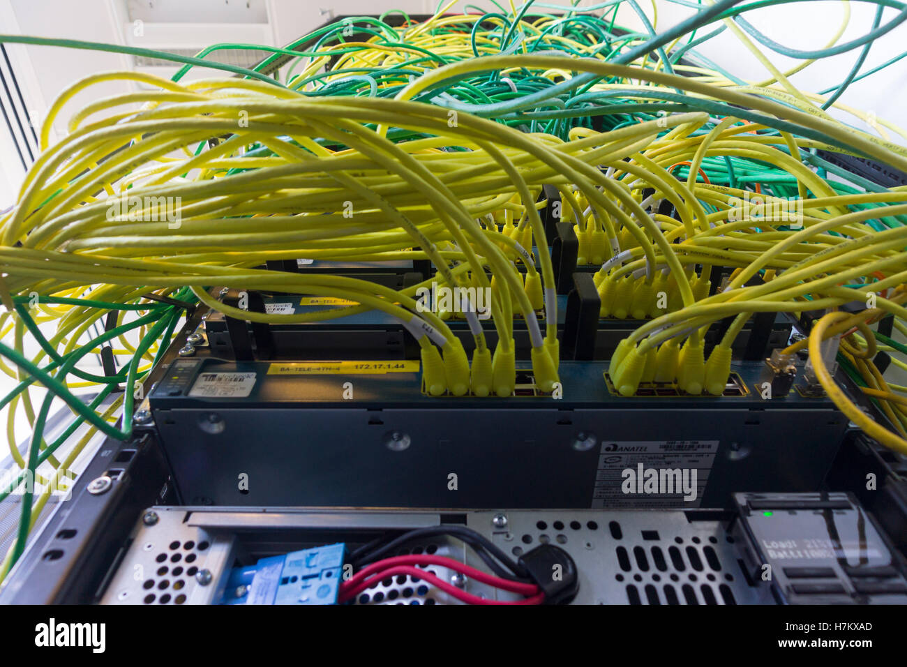 Un serveur vu du dessous Banque D'Images