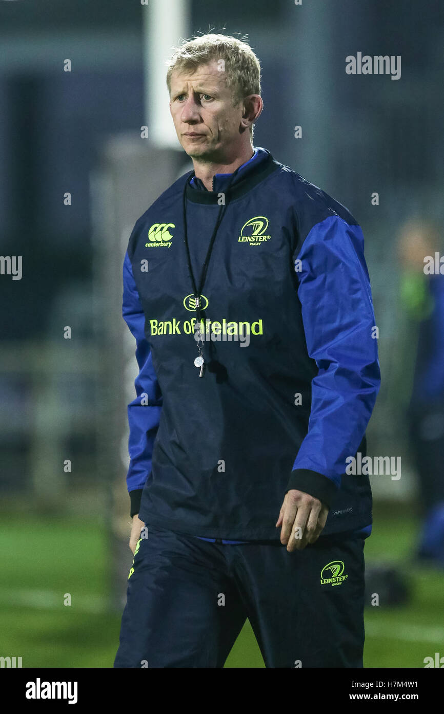 Parme, Italie. 05Th Nov, 2016.L'entraîneur-chef du Leinster Leo Cullen prépare le match contre Zèbre dans Guinness Pro 12 © Massimiliano Carnabuci/Alamy news Banque D'Images