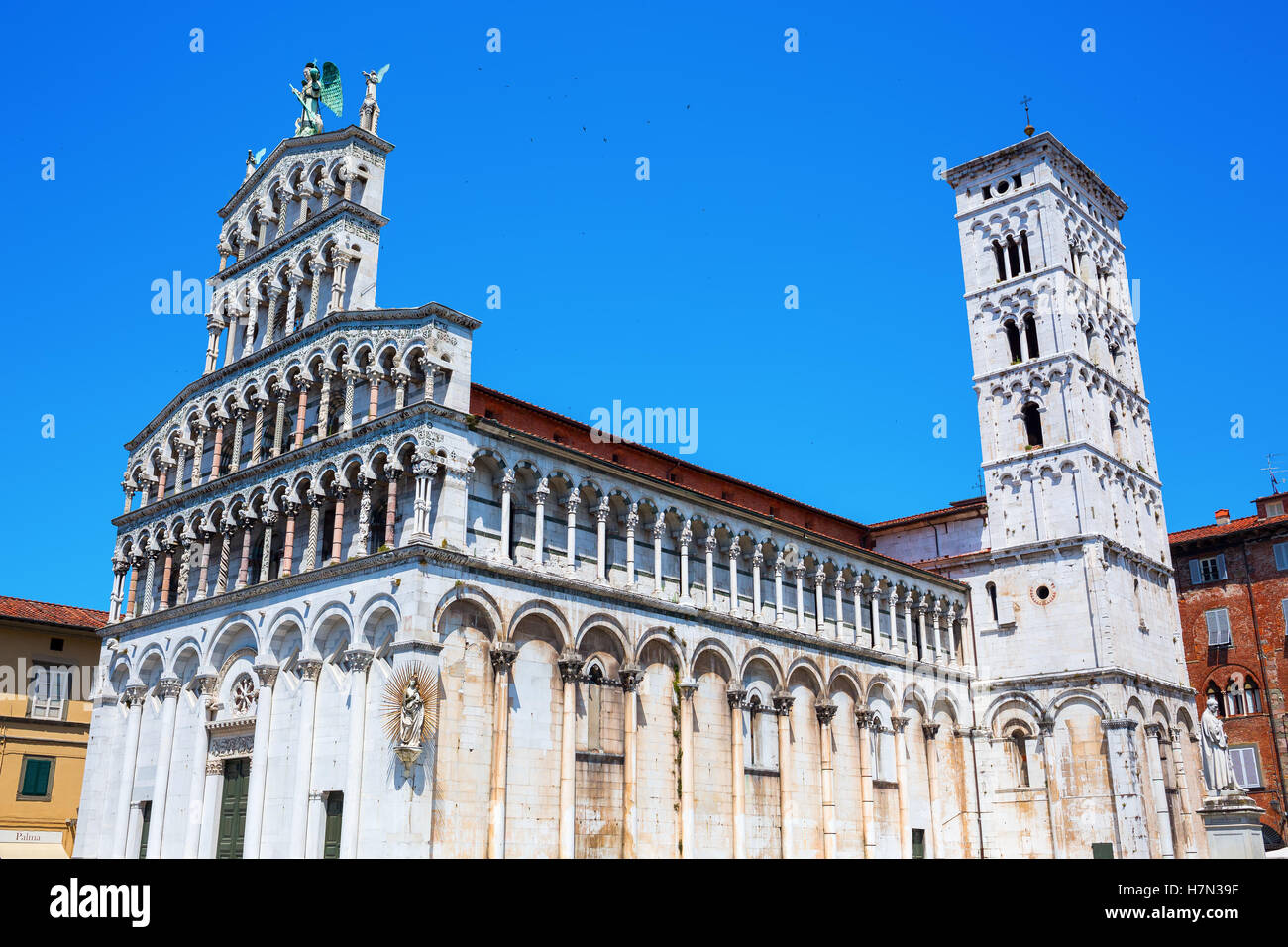 San Michele in Foro, une basilique catholique romaine église de Lucca, Toscane, Italie Banque D'Images