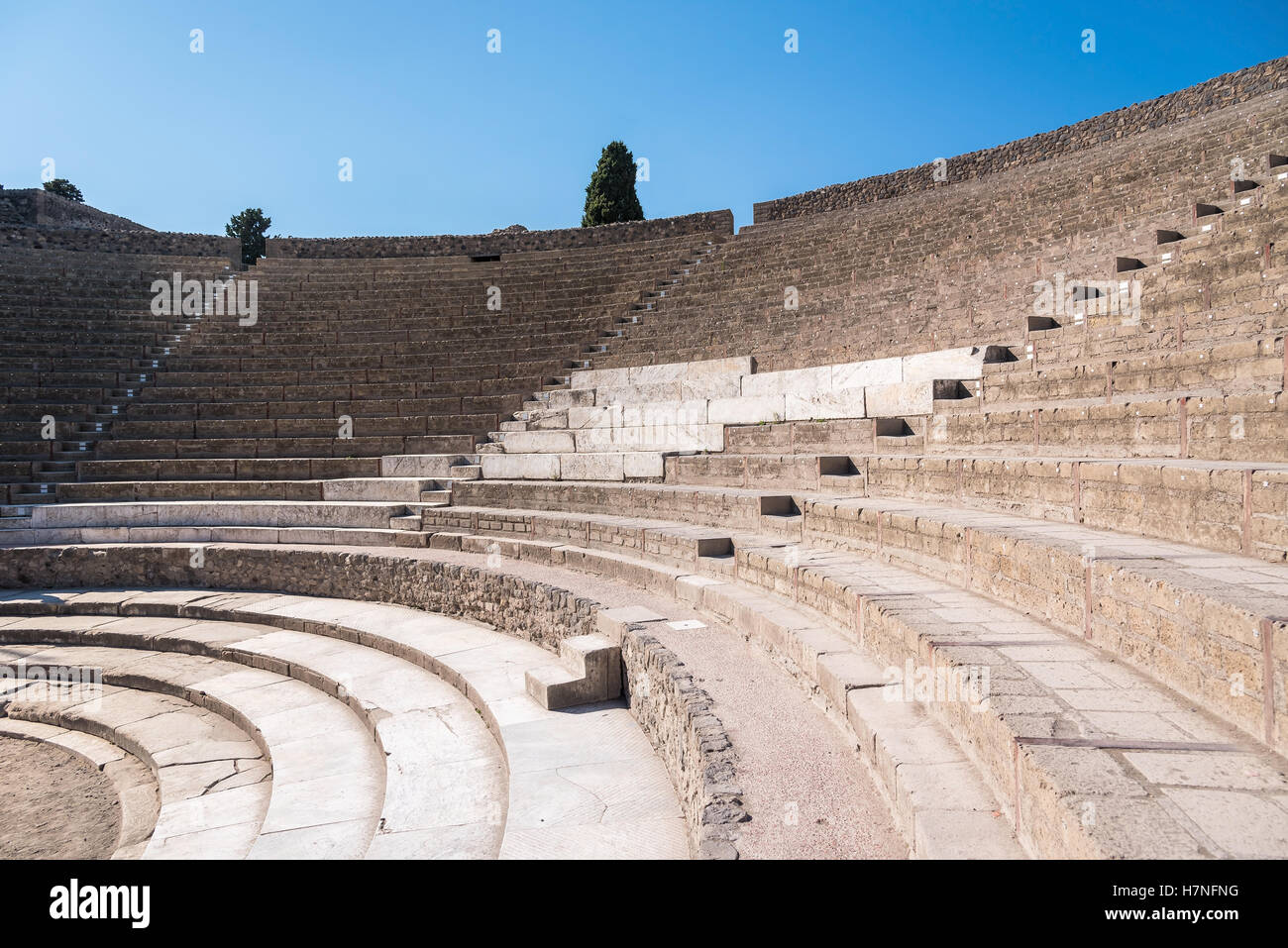 Petit théâtre romain dans la ville antique de Pompéi, Italie Banque D'Images