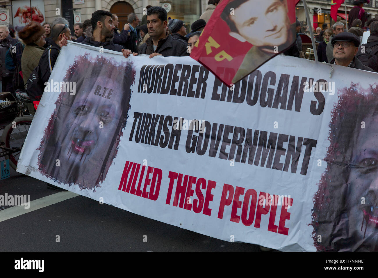 Les Kurdes de Turquie en démonstration à Londres Banque D'Images