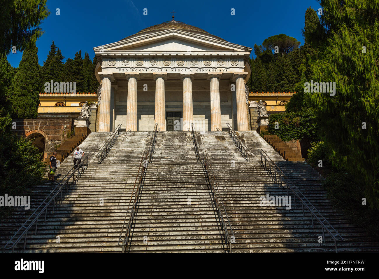 Staglieno Cimetière Monumental (Cimitero Monumentale Di Staglieno ...