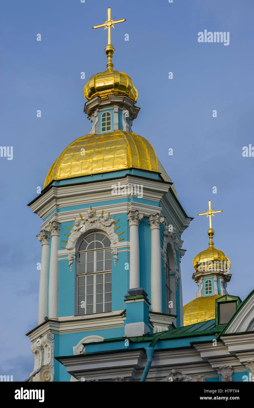 La cathédrale orthodoxe baroque de Saint Nicolas naval de Saint Petersburg Banque D'Images