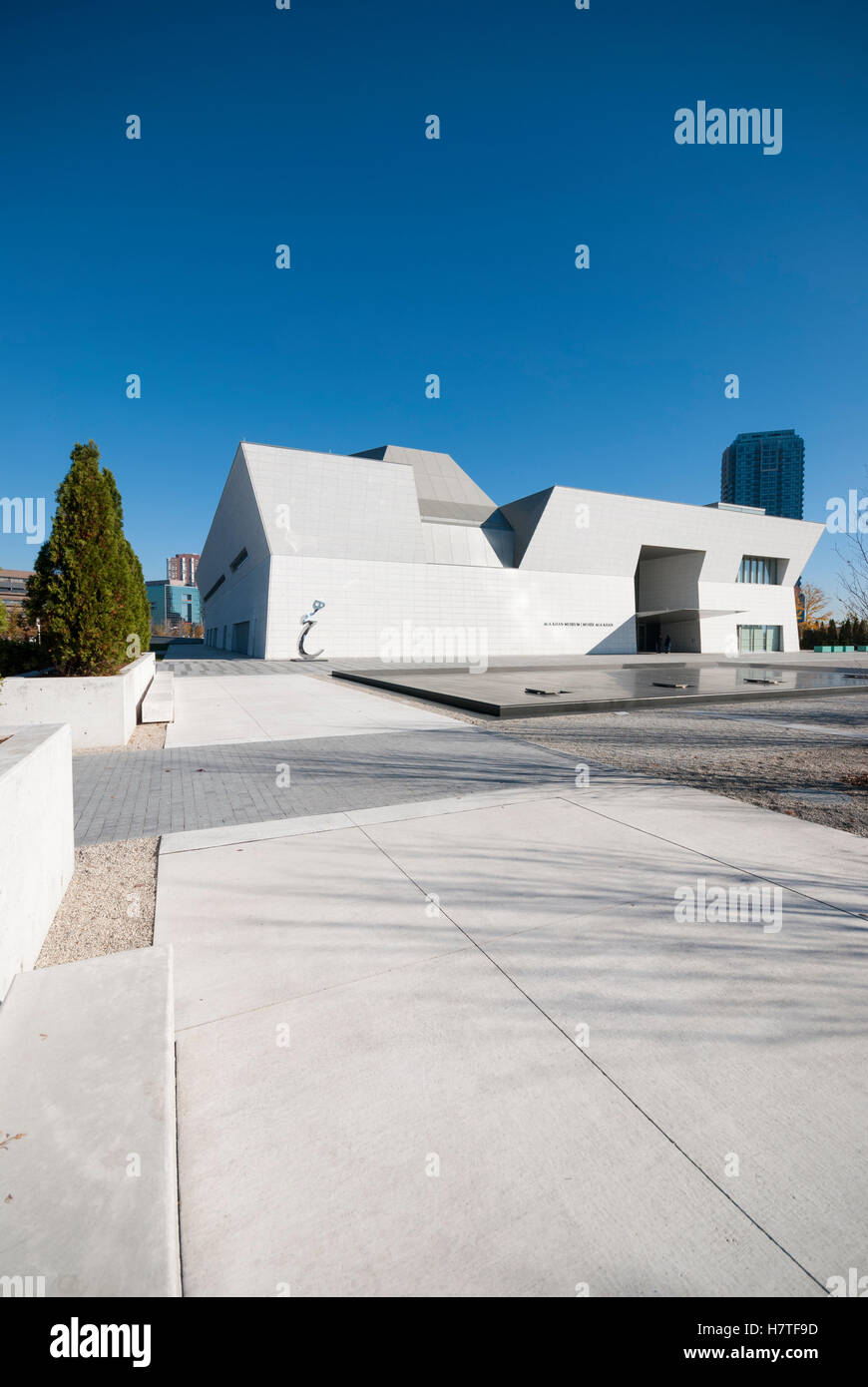 L'extérieur spectaculaire du Musée Aga Khan, un centre pour la préservation de l'art islamique, de l'art iranien et de la culture musulmane à Toronto, en Ontario Banque D'Images