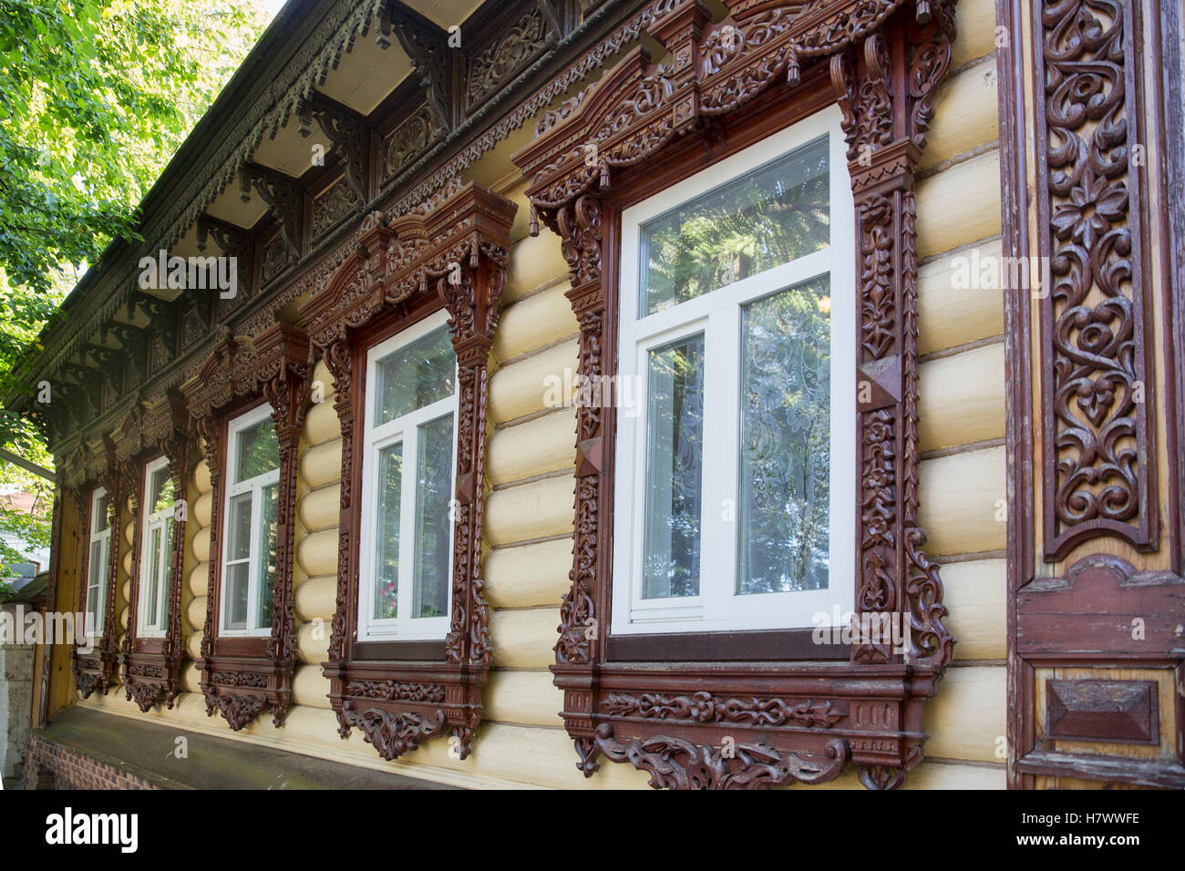 Fenêtres en bois. Suzdal. La Russie Banque D'Images