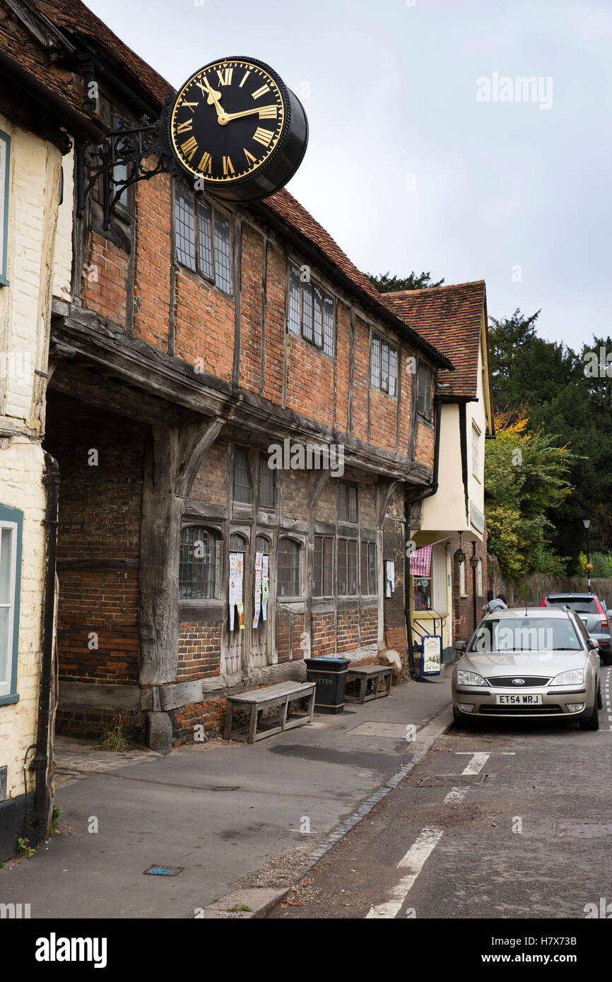 Royaume-uni, Angleterre, West Wycombe, Buckinghamshire, High Street, Loft, église en bois C 15ème Pilgrim's Rest House Banque D'Images