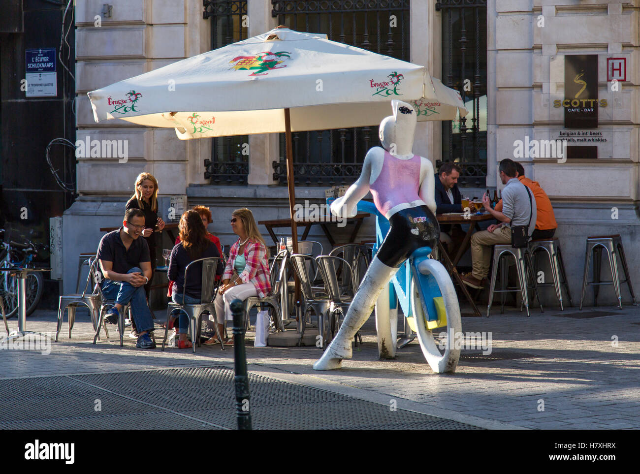 Bruxelles, Belgique, Scotts Café sur la Rue d'Arenberg, dans la vieille ville, la sculpture, la bande dessinée Banque D'Images