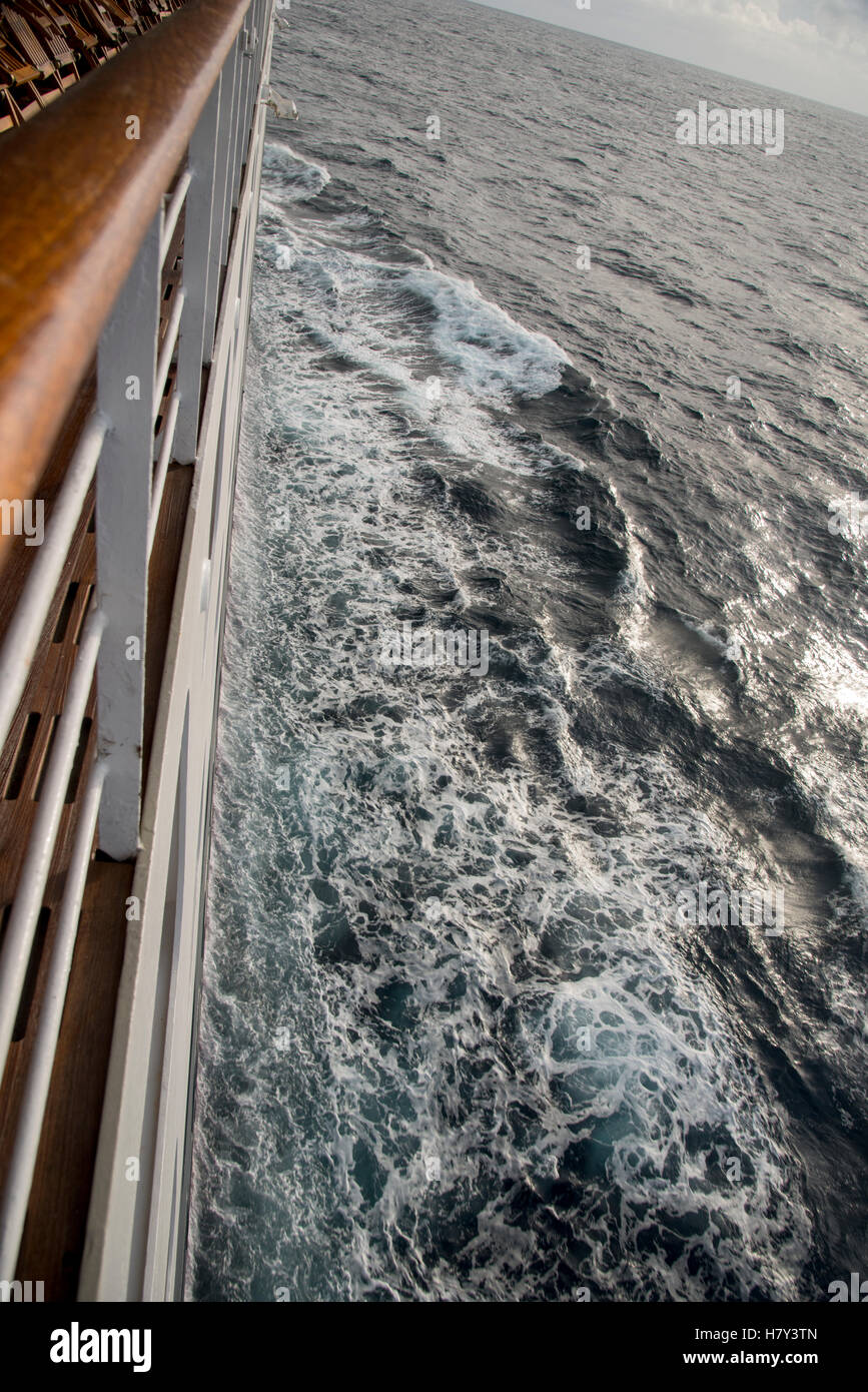 Paquebot Queen Mary 2 traversée de l