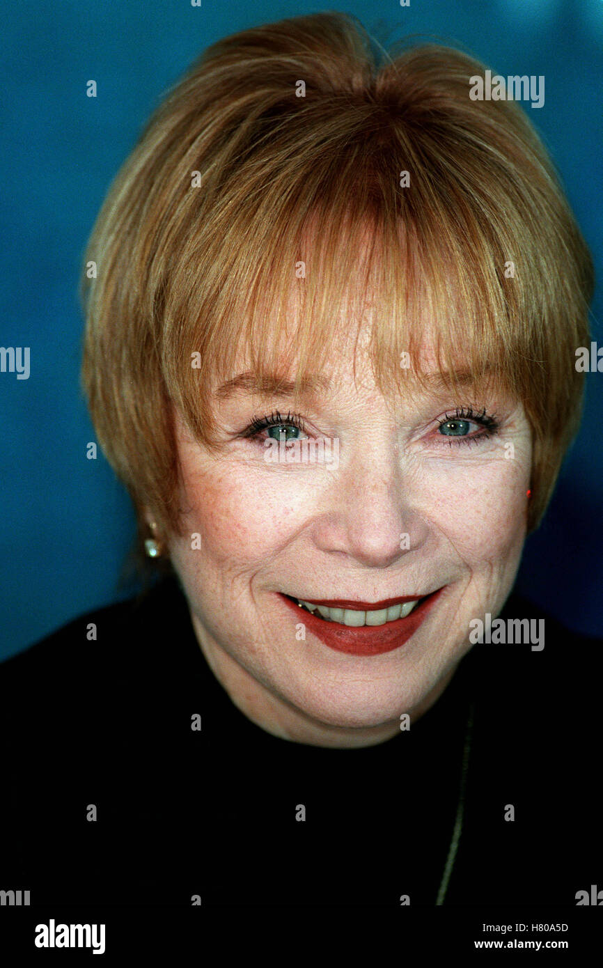 SHIRLEY MACLAINE BERLIN ALLEMAGNE 23 Février 1999 Banque D'Images