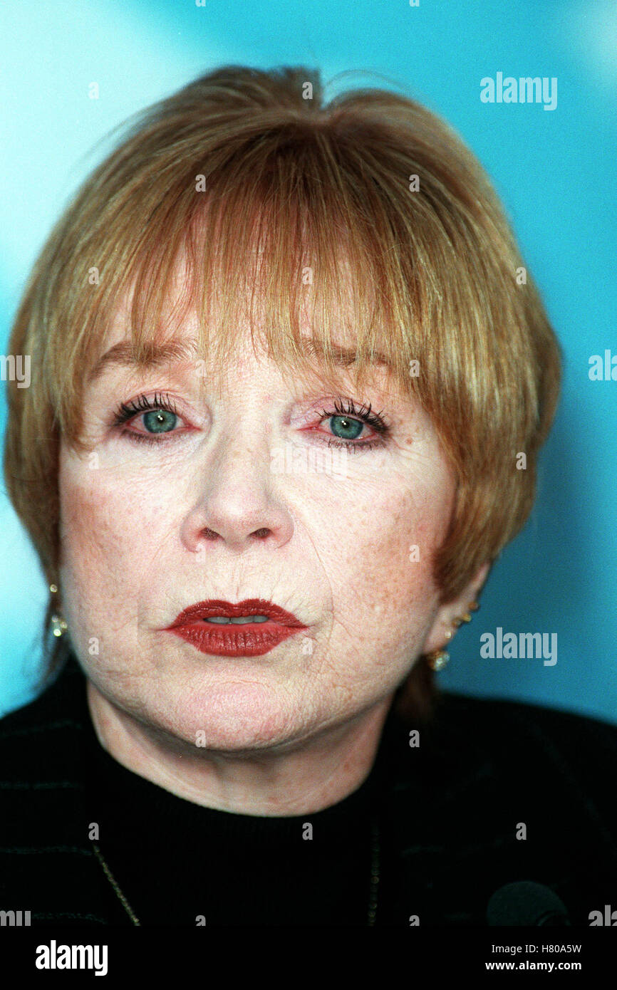 SHIRLEY MACLAINE BERLIN ALLEMAGNE 23 Février 1999 Banque D'Images