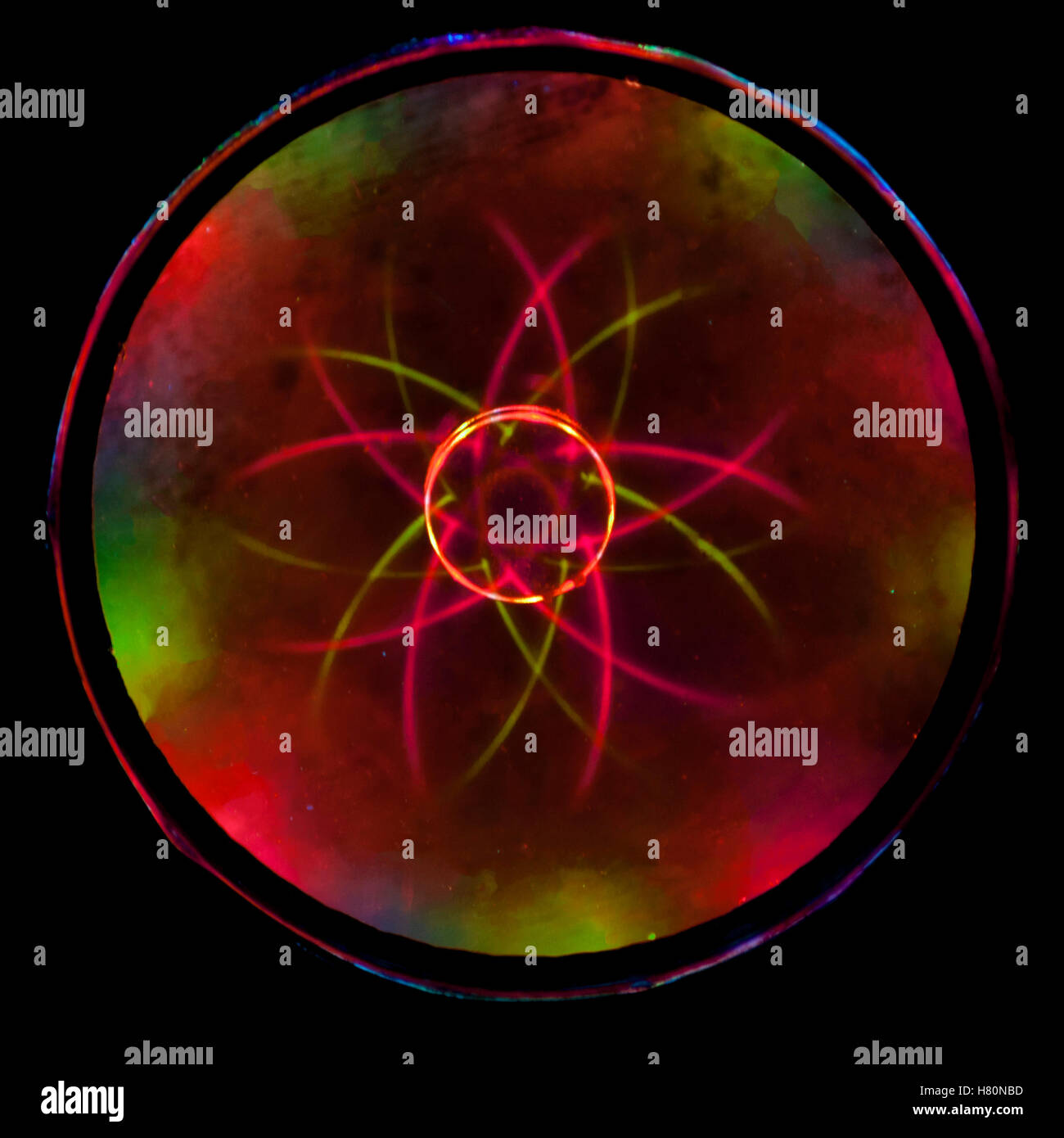 Le champ magnétique terrestre, qui vient d'aimants sont présentés dans de belles couleurs light Banque D'Images