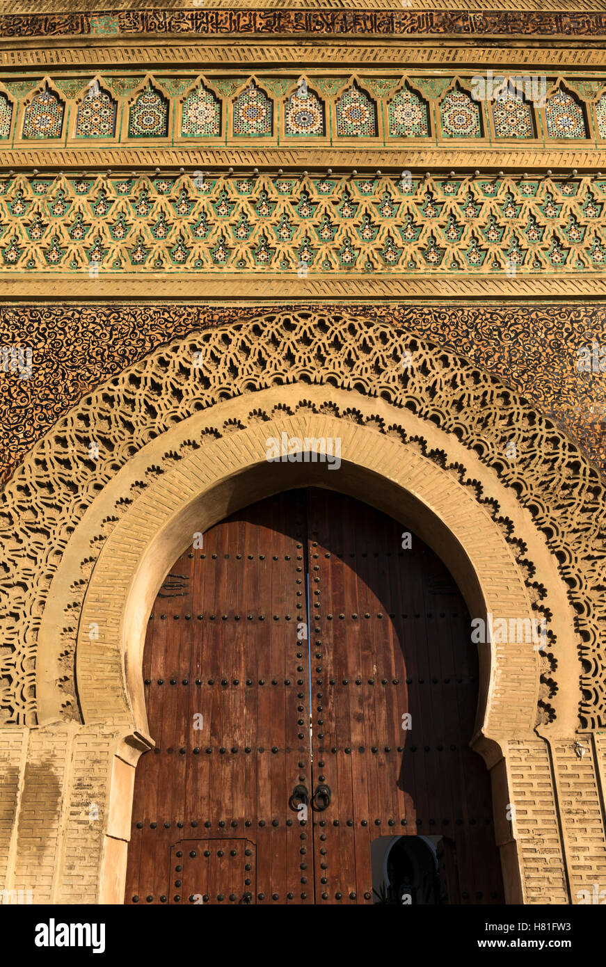 Maroc, Meknès, Bab el-Mansour, achevé en 1732 Banque D'Images