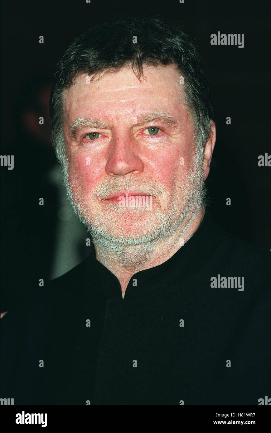 ALAN BATES FESTIVAL DU FILM DE PALM SPRINGS PALM SPRINGS HIGH SCHOOL LA USA 10 janvier 2002 Banque D'Images