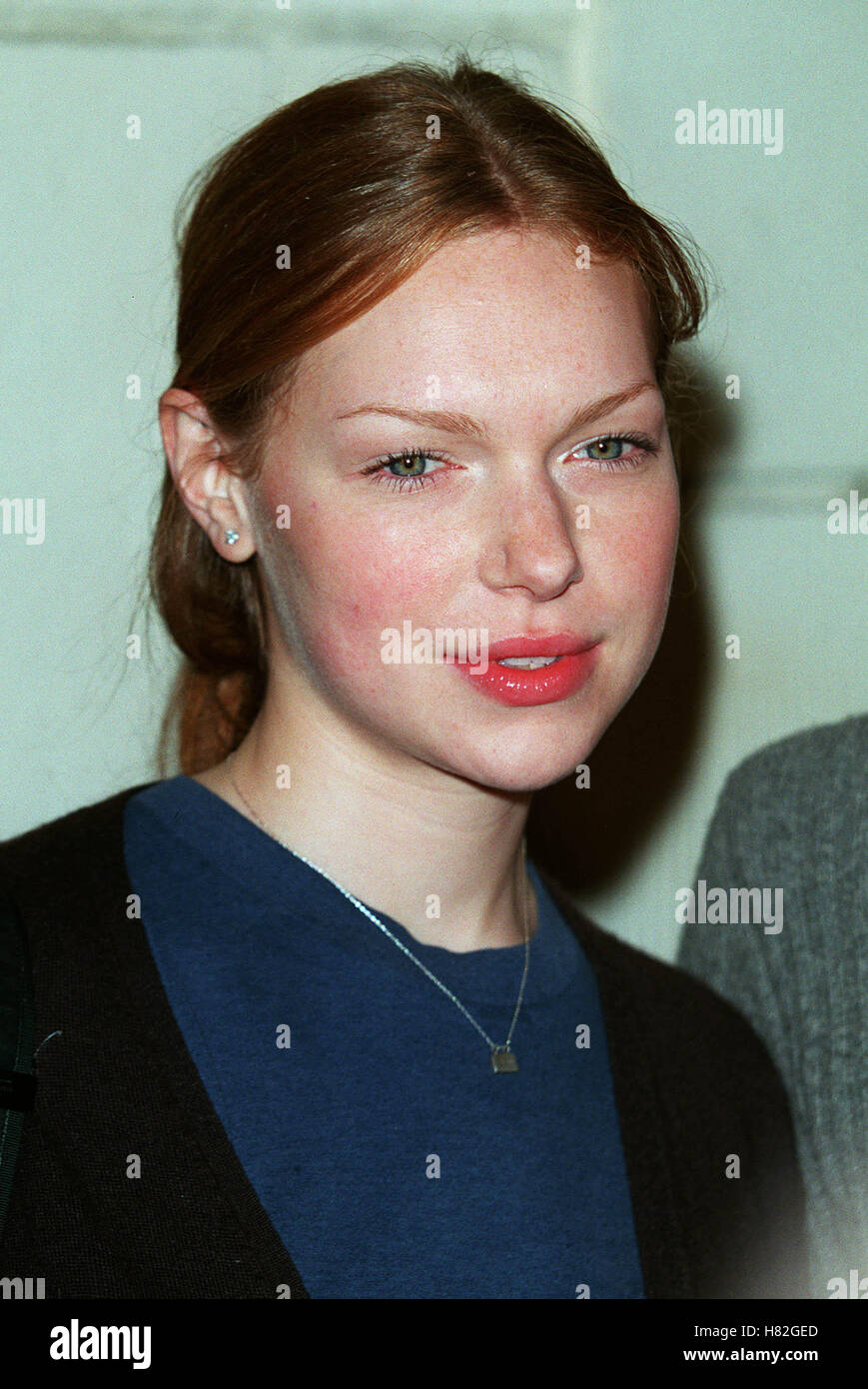 LAURA PREPON 'Get Over It' LA PREMIER WESTWOOD LA USA 08 Mars 2001 Banque D'Images