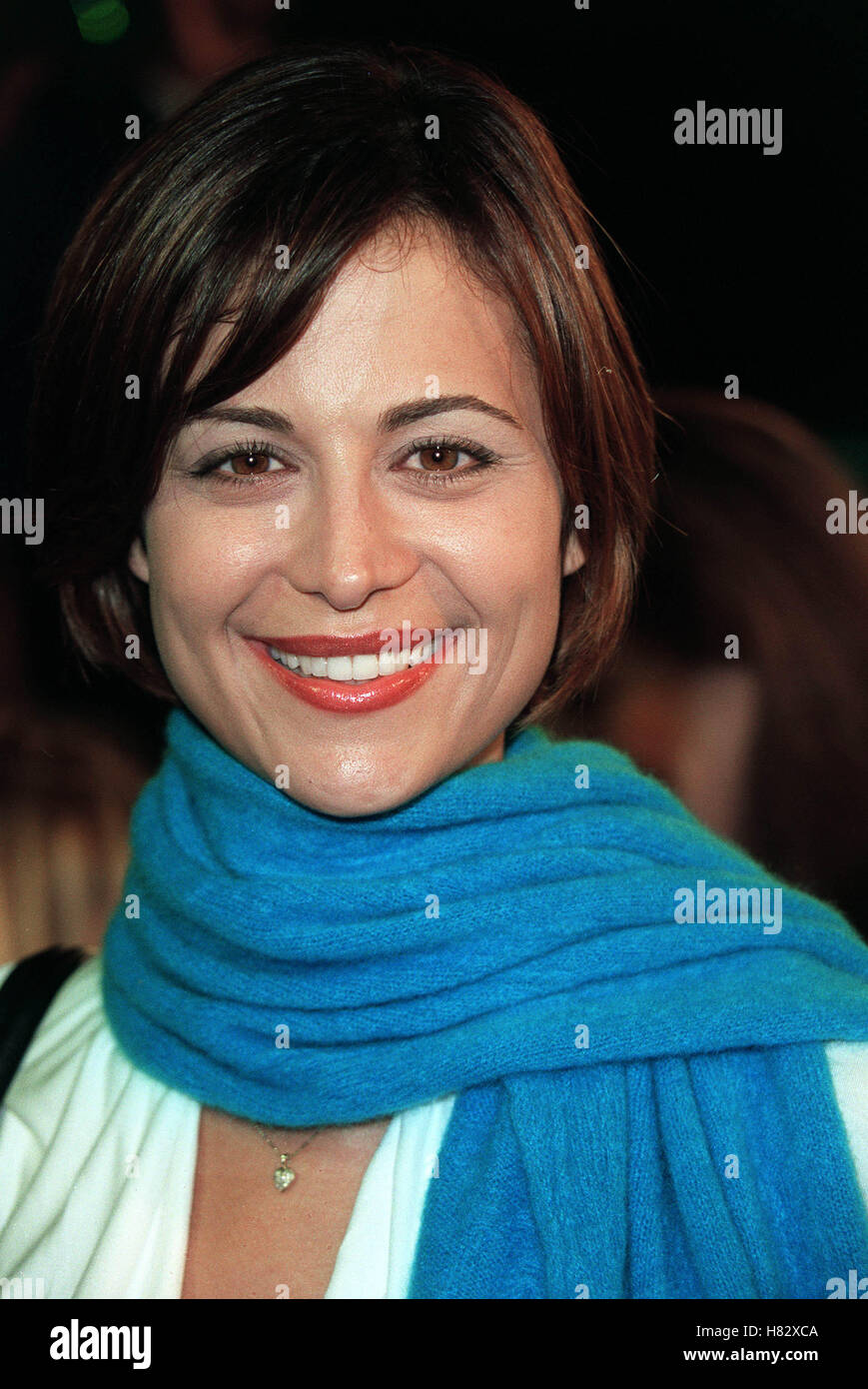 CATHERINE BELL 'Thirteen Ghosts' FILM PREMIER LA FRANCE 23 Octobre 2001 Banque D'Images