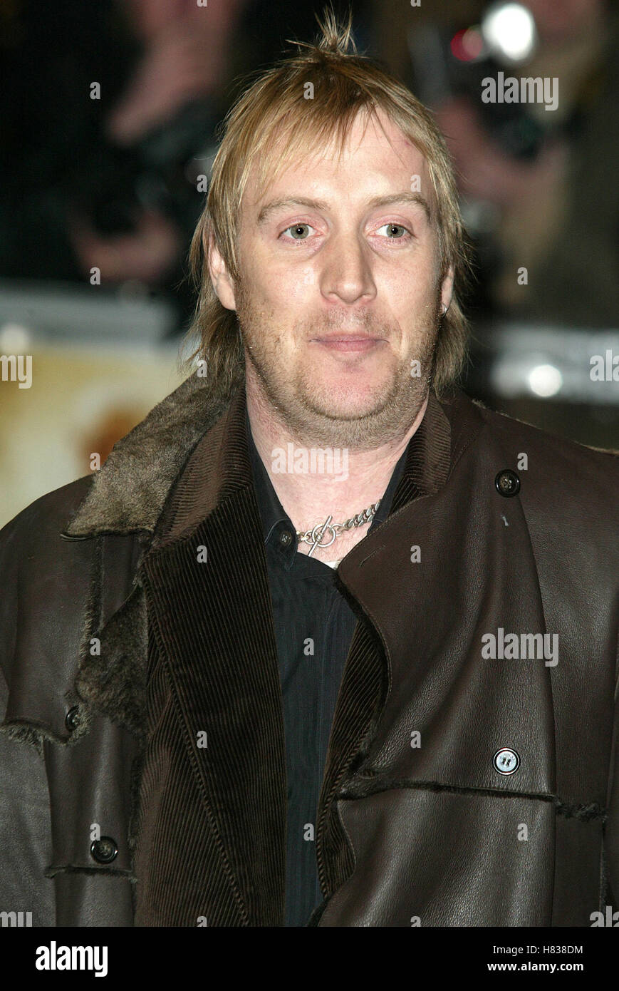 RHYS IFANS SEIGNEUR DES ANNEAUX:LES DEUX TOURS L'ODEON Leicester Square Londres Angleterre 11 Décembre 2002 Banque D'Images