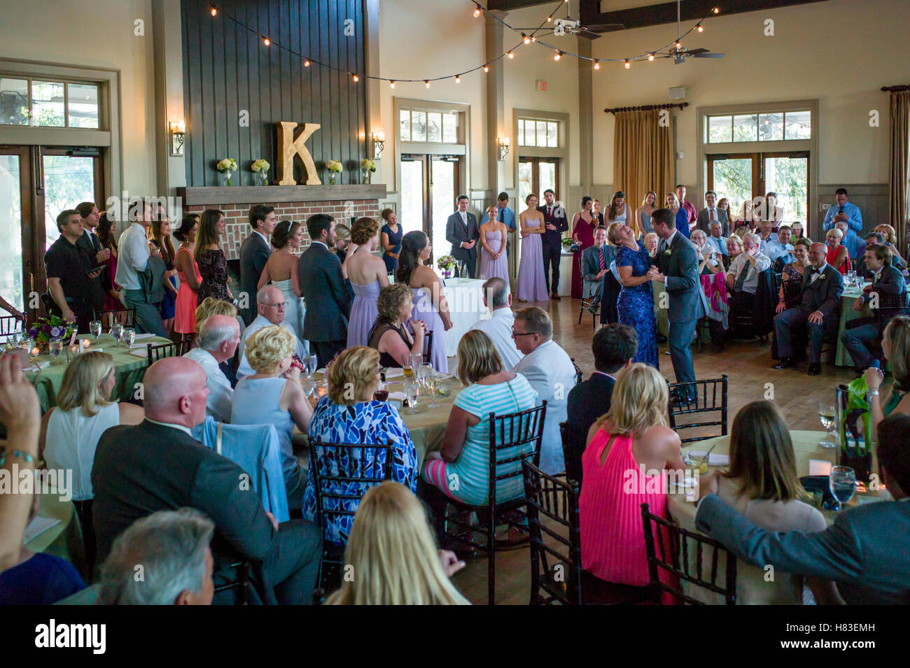 Réception de mariage ; Creek Club à I'sur ; Mt. Agréable, près de Charleston, Caroline du Sud, USA Banque D'Images