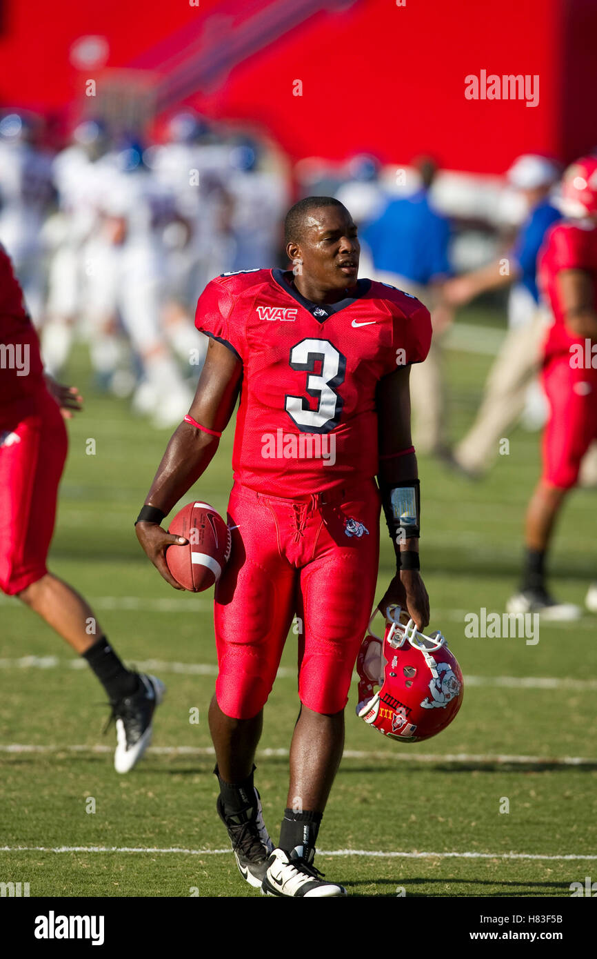 Septembre 18, 2009 ; Fresno, CA, USA ; Fresno State Bulldogs quarterback Ebahn plumes (3) avant le match contre la Boise State Broncos à Bulldog Stadium. Boise State défait Fresno State 51-34. Banque D'Images